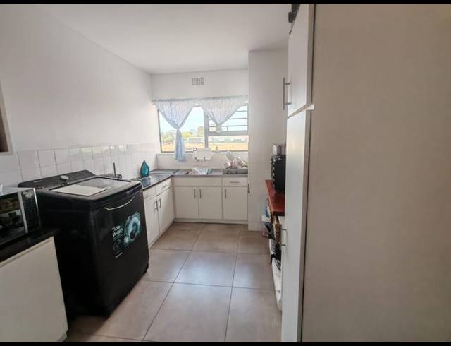 2 BEDROOM PROPERTY TO RENT IN THORNTON